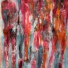 Together in the crowd Stort abstrakt maleri, hvor man fornemmer menneskeskikkelser i samlet folk. De står i en gruppe, som en spændende homogen masse i røde, pink og orange farver. Baggrunden er lys.
